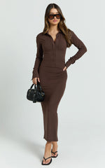 Rimona Midi Dress - Long Sleeve Gathered Waist Midi Shirt Dress in Brown